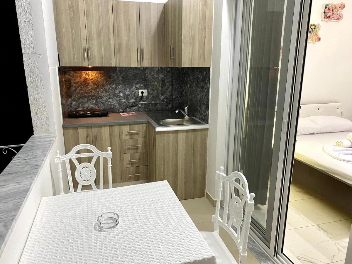Apartmente Pamela Sarande Exterior photo